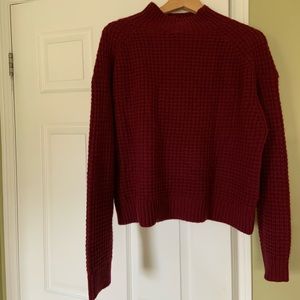 100% cashmere sweater in a beautiful deep red colour. Size L.